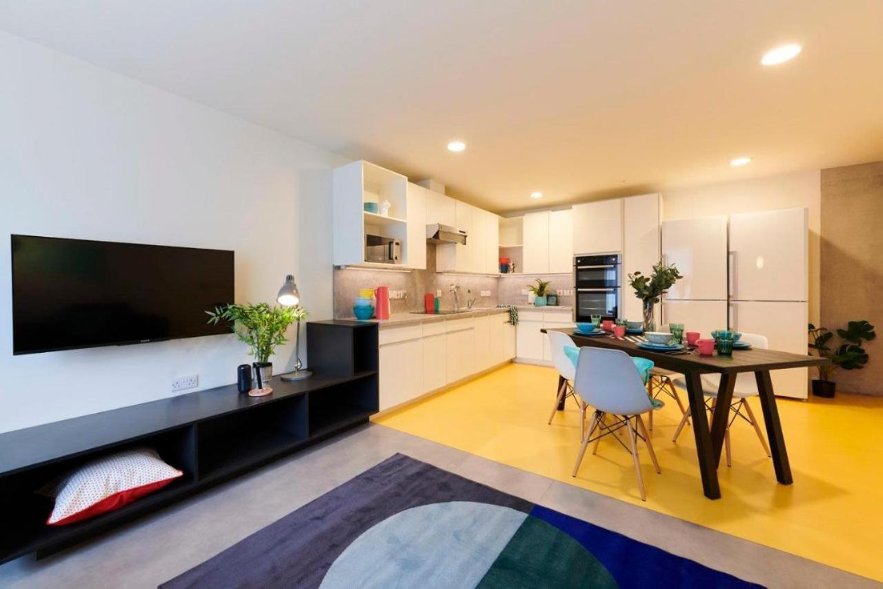 Modern Single En-Suite Bedrooms In 5 Bedroom Apartments, Dublin City Centre - Dorset Point エクステリア 写真